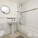 Rent 2 bedroom flat in Olney