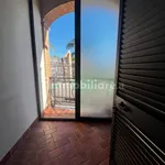 Affitto 4 camera casa di 150 m² in Giugliano in Campania