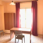 Rent 3 bedroom apartment of 100 m² in Reggio di Calabria