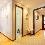 Rent 3 bedroom apartment in Porto