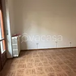 Rent 2 bedroom apartment of 90 m² in Alice Castello