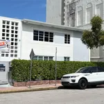 Rent 1 bedroom apartment of 40 m² in Miami Beach