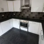 Rent 3 bedroom apartment in Hull