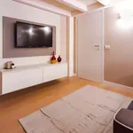 Rent 2 bedroom apartment of 90 m² in Milan