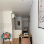 Rent 1 bedroom apartment of 50 m² in Lisbon