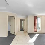 Rent 5 bedroom house in Belgrave