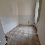 Affitto 5 camera appartamento di 135 m² in La Spezia