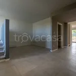 Rent 3 bedroom house of 174 m² in Novara