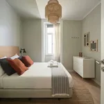 Rent a room in lisbon