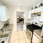 Rent 2 bedroom apartment of 78 m² in studio city