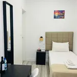 Rent a room in lisbon