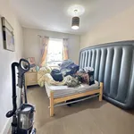 Rent 2 bedroom flat in Cardiff