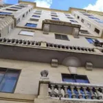 Rent 5 bedroom apartment in Madrid