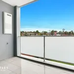 Rent 1 bedroom apartment in  Merrylands