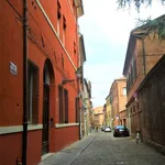 Rent 1 bedroom apartment of 90 m² in ferrara