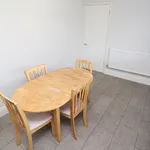 Rent 3 bedroom house in Wales