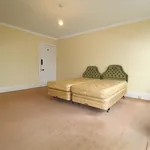 Rent 4 bedroom flat in South Hams