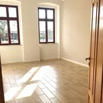 Modern und mit EBK - 3 Raumwohnung im Erdgeschoss mit Balkon zu vermieten