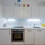 Miete 2 Schlafzimmer wohnung von 64 m² in Berlin