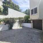 Rent 5 bedroom house of 329 m² in Lisbon