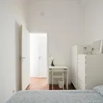 Rent 16 bedroom apartment in Lisbon