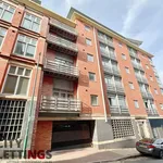 Rent 2 bedroom flat of 35 m² in City Centre