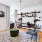 Rent 3 bedroom apartment in London