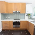 Rent 3 bedroom apartment in Wales