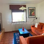 Rent 3 bedroom apartment of 80 m² in Colico