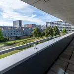 Huur 4 slaapkamer appartement van 97 m² in Osdorp-Midden