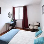 Rent a room in paris