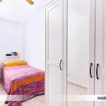 Rent 3 bedroom apartment in Seville