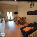 Affitto 3 camera appartamento di 120 m² in Siena