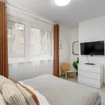 Rent 1 bedroom apartment of 47 m² in Budapest