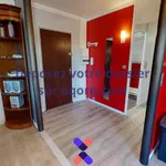 Appartement de 10 m² avec 5 chambre(s) en location à Reims