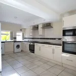 Rent 6 bedroom house in Wales