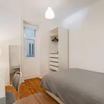 Rent a room in lisbon