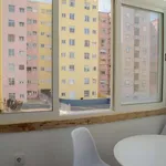 Rent a room in lisbon