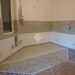 Rent 2 bedroom apartment of 104 m² in Milano