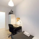 Rent a room of 75 m² in barcelona