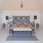 Affitto 5 camera casa di 230 m² in Ostuni