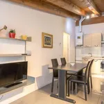 Rent 2 bedroom apartment of 85 m² in milan