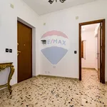 Rent 4 bedroom apartment of 156 m² in Palermo