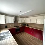 Rent 5 bedroom house in Yorkshire And The Humber