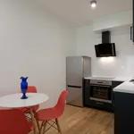 Pronajměte si 1 ložnic/e byt o rozloze 60 m² v Prague