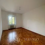 Affitto 2 camera appartamento di 64 m² in Milano