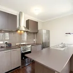 Rent 3 bedroom house in Mernda