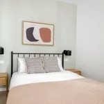 Rent 2 bedroom apartment of 73 m² in Madrid