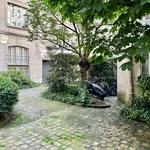 Appartement de 77 m² avec 1 chambre(s) en location à Paris