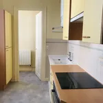 Rent 2 bedroom apartment of 45 m² in REIMS